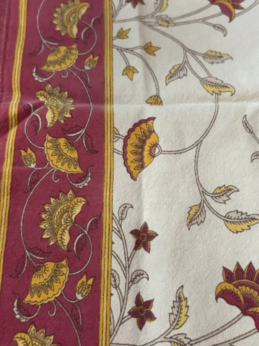 Pier‎ One Vintage Red Tan Beige Floral Cotton Napkins Set Of 8 Square